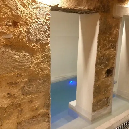 Konukevi Antica Canea Luxury Hanya