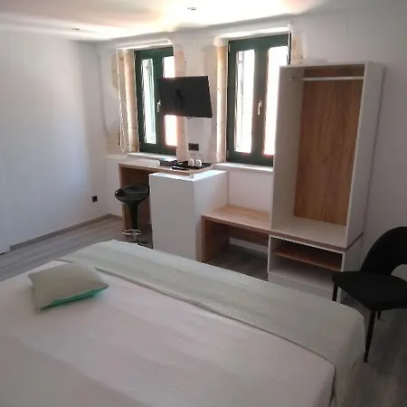 Гостьовий будинок Antica Canea Luxury