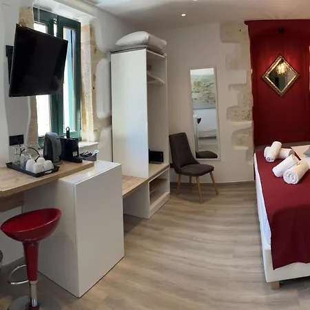 Гостьовий будинок Antica Canea Luxury